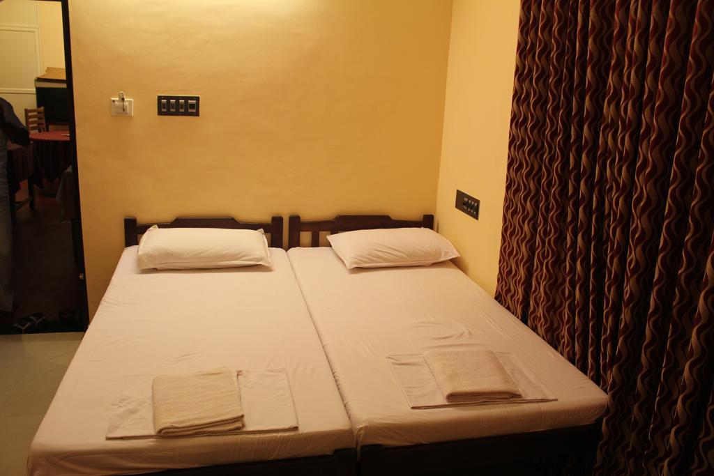 Bastian Homestay Kochi Exterior foto