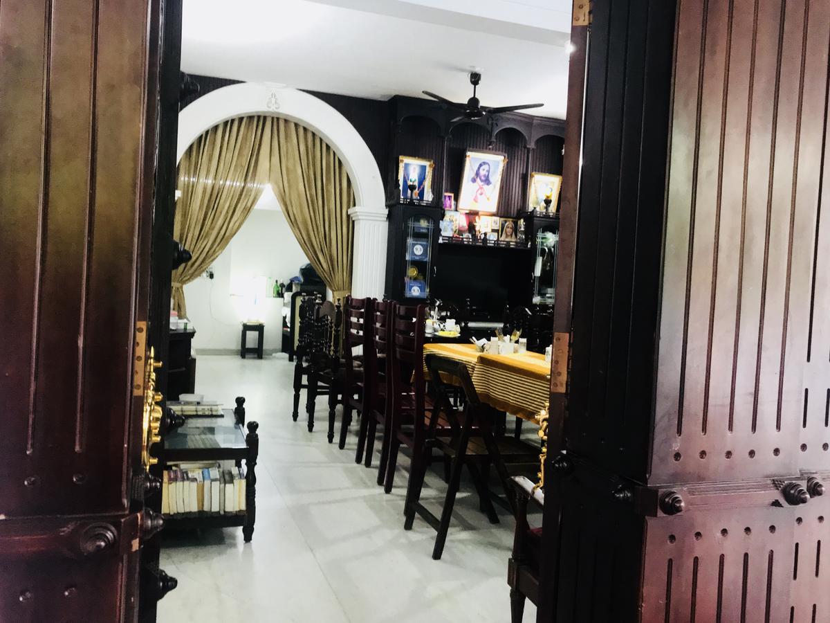 Bastian Homestay Kochi Exterior foto